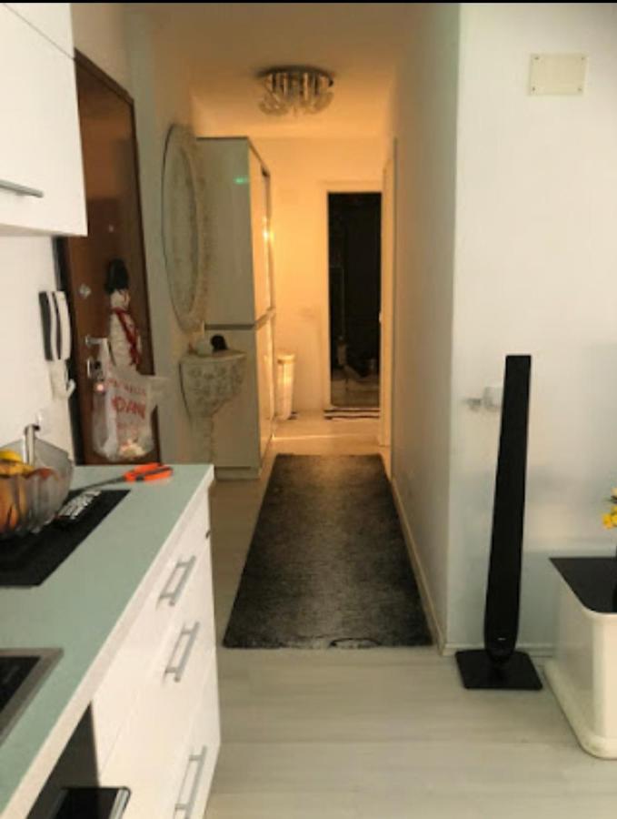 Lovely 2 Bedroom Condo In Gjilan. المظهر الخارجي الصورة